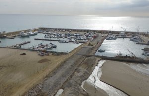 10 x 3 Meter Kajplats/Förtöjning Puerto Deportivo Coma-Ruga Småbåtshamn Till Salu