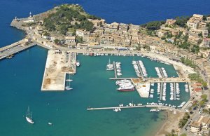 10 x 4 Meter Kajplats/Förtöjning Puerto de Soller Småbåtshamn Tramontana Till Salu