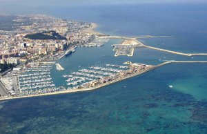 17 x 5.5 Meter Kajplats/Förtöjning RCN Denia Småbåtshamn