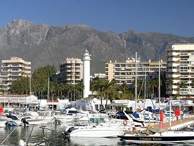 Puerto de la Duquesa Småbåtshamn - Förtöjningar