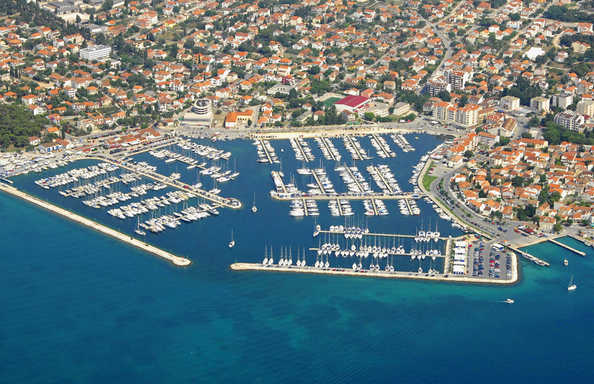 Sangulin Småbåtshamn Kornati, Biograd - Förtöjningar